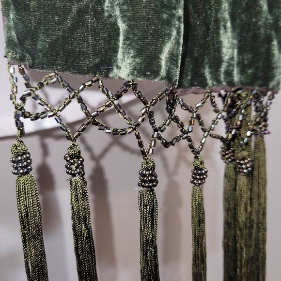 Bellissima Elegant Scarf with Mesh Detailing - Picture 4 of 5